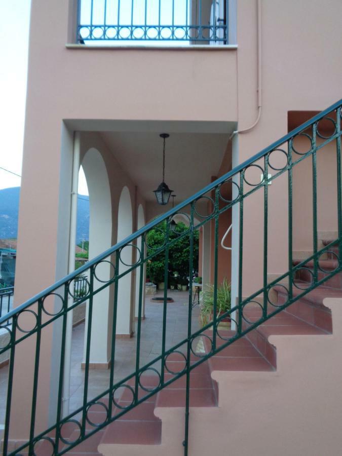 Villa Melissani House à Karavomylos Extérieur photo